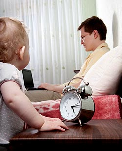 Father ignoring his little daughter